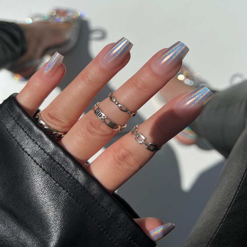 Kiara Sky - Oh Holo There!