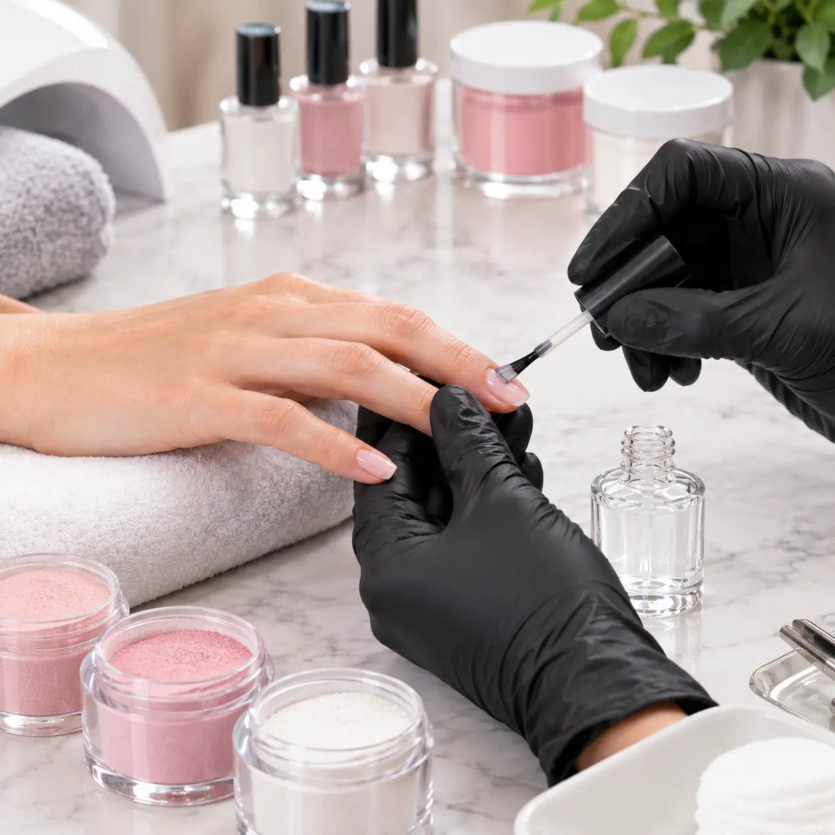 The Foundation in the Jar: Why Dip Powder Base Is One of the Most Important Steps in a Dip Manicure