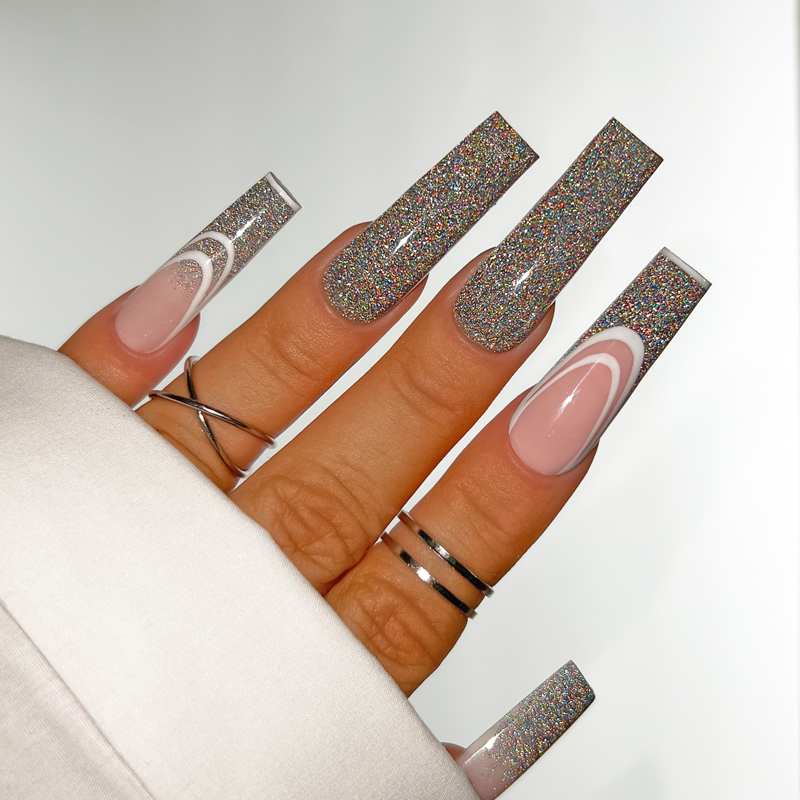 Kiara Sky -  Ma-holo