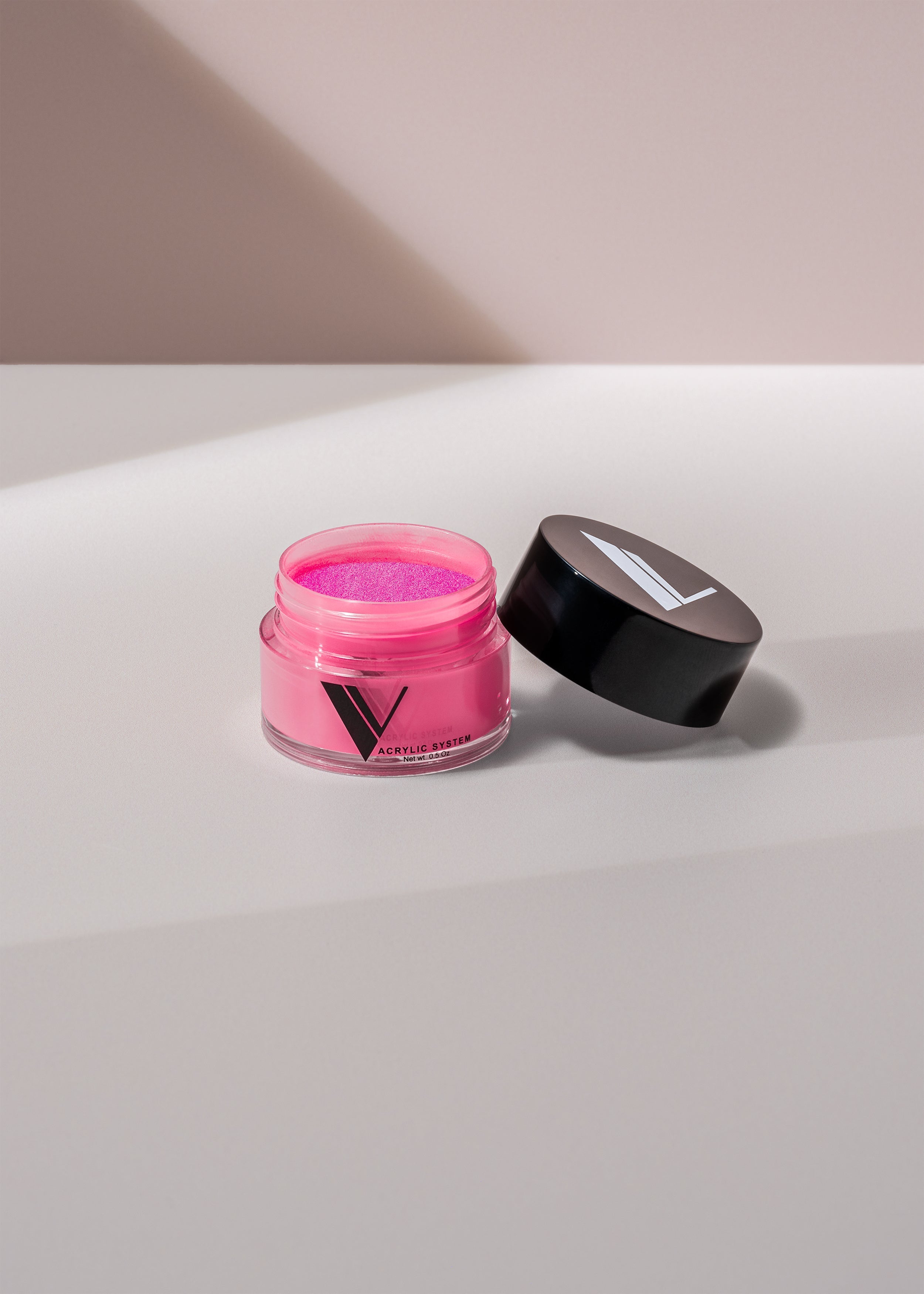 Valentino - Acrylic System Pigment - Cali Girl - #123