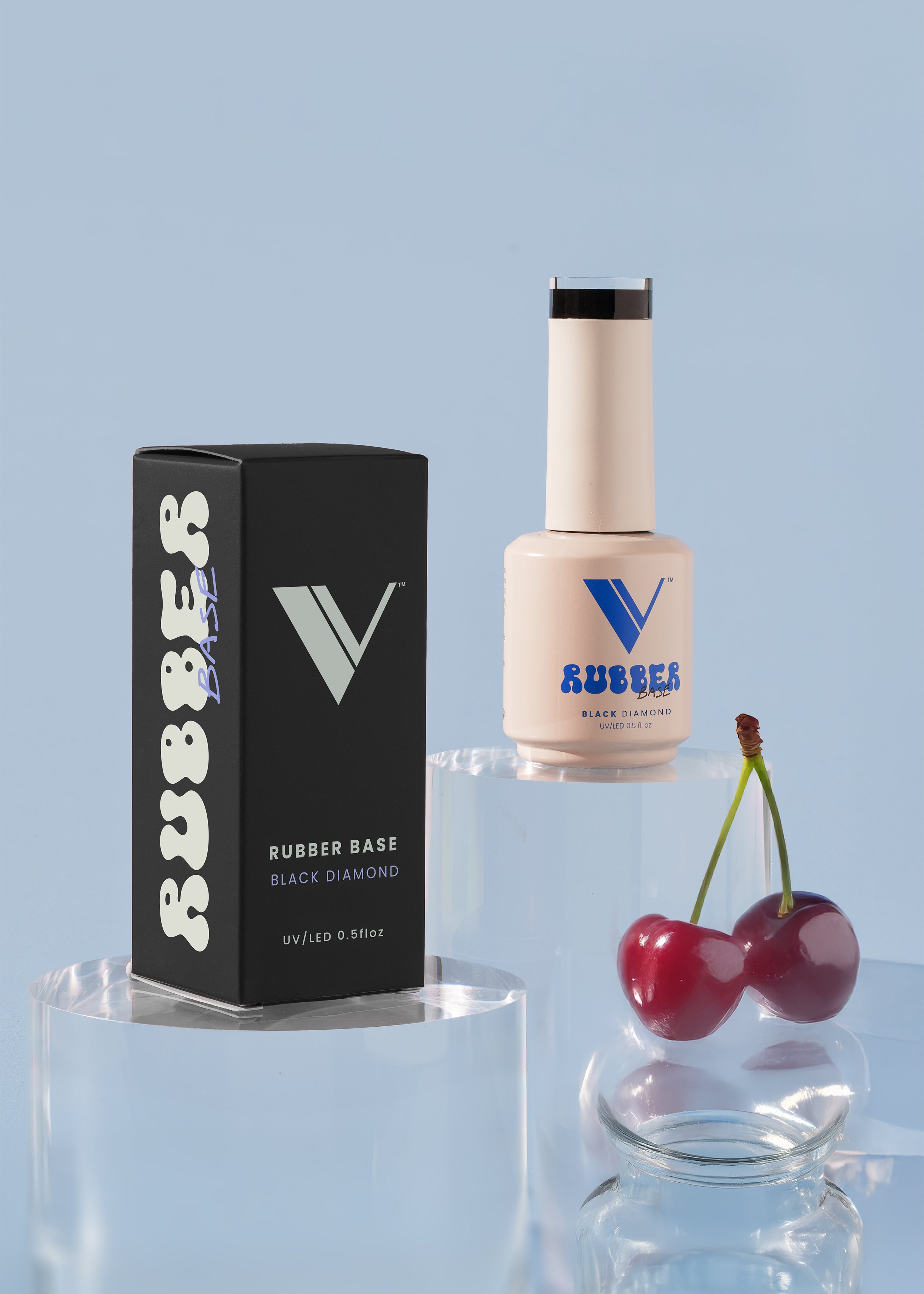 Valentino - Rubber Base - Black Diamond